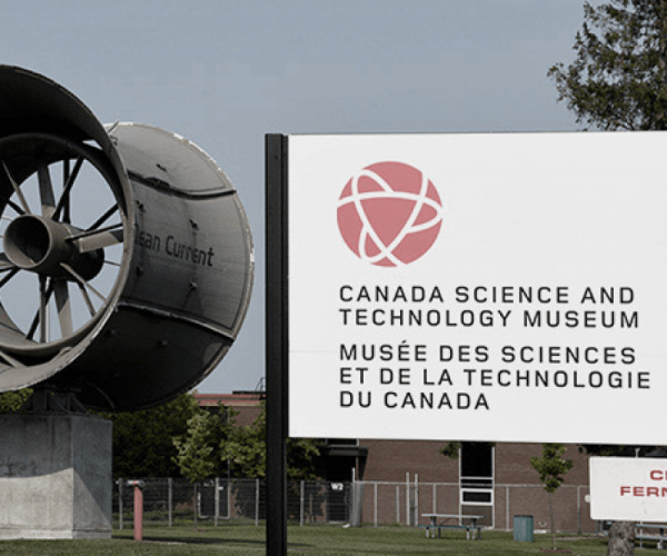 Canada Science and Technology Museum - Outside